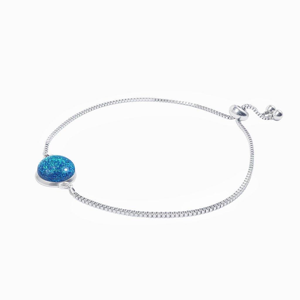 BRACELET GREEN KELLY ~ BLUE BELIZE | ST. STEEL | PERFECT FIT | REFLET[proBRACELET GREEN KELLY ~ BLUE BELIZEduct_vendor]MicrocosmosPRODUCT INFORMATION

Exclusive Microcosmoses Glass Reflet™
Base: Stainless Steel Perfect Fit adjustable slide closure up to 9", 22 cm.

Bracelet chain thickness 2 mmBRACELET STEEL