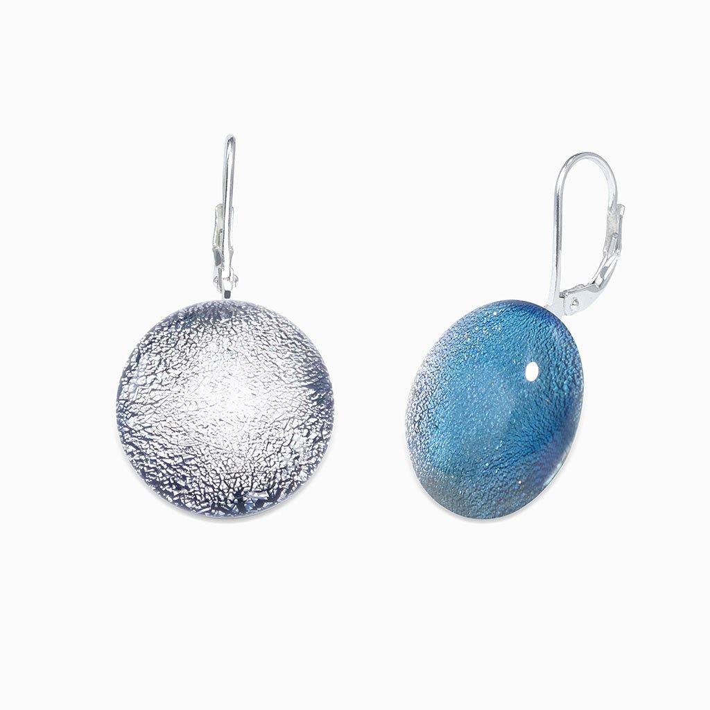 EARRINGS SILVER PEARL ~ AQUA | ECLIPSE | SILVER 925 | REFLET[proEARRINGS SILVER PEARL ~ AQUAduct_vendor]MicrocosmosPRODUCT INFORMATION

Exclusive Microcosmoses Glass Reflet™
Base: Sterling Silver 925
Bead size: From 12 mm / 0.5"


Free Gift Box 


The  Microcosmoses Reflet EclipsEARRINGS GLASS REFLET