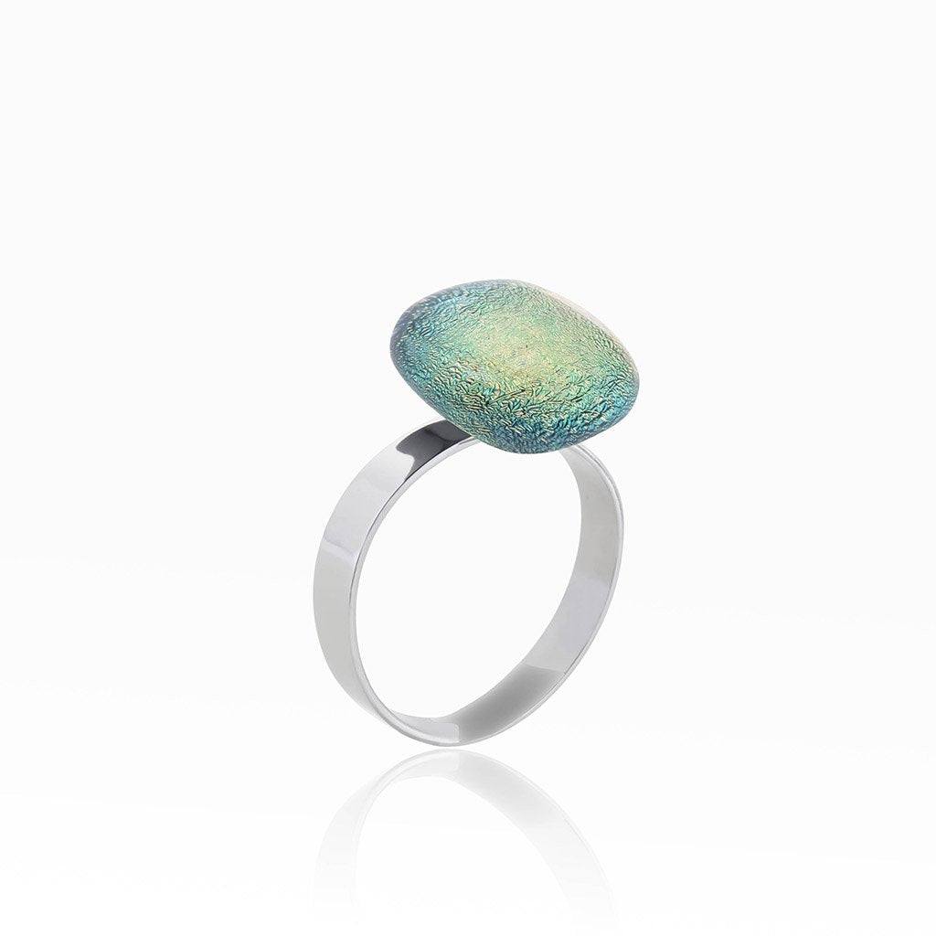 RING PARME ~ LIGHT GREEN | SQUIRCLE | REFLET[proRING PARME ~ LIGHT GREENduct_vendor]MicrocosmosPRODUCT INFORMATION

Exclusive Microcosmoses Glass Reflet™
Base: Stainless Steel 
Bead size length: 12~14 mm / 0.47"~0.55" |  width: 12~14 mm / 0.47"~0.55"


Free GiRINGS GLASS REFLET