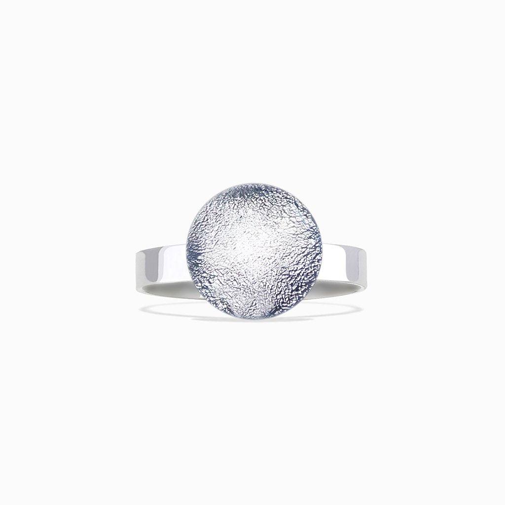 RING SILVER PEARL ~ AQUA | ECLIPSE | REFLET[proRING SILVER PEARL ~ AQUAduct_vendor]MicrocosmosPRODUCT INFORMATION 

Exclusive Microcosmoses Glass Reflet™
Base: Stainless Steel 
Bead size: 12~14 mm / 0.47"~0.55"


Free Gift Box 


The  Microcosmoses Reflet  StRINGS GLASS REFLET