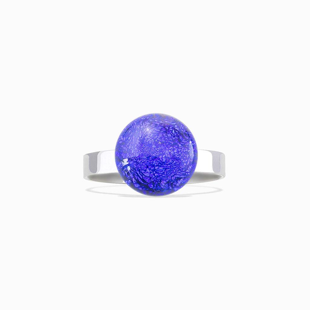 RING STARRY BLUE ~ INDIGO | ECLIPSE | REFLET[proRING STARRY BLUE ~ INDIGOduct_vendor]MicrocosmosPRODUCT INFORMATION 

Exclusive Microcosmoses Glass Reflet™
Base: Stainless Steel 
Bead size: 12~14 mm / 0.47"~0.55"


Free Gift Box 


The  Microcosmoses Reflet  StRINGS GLASS REFLET