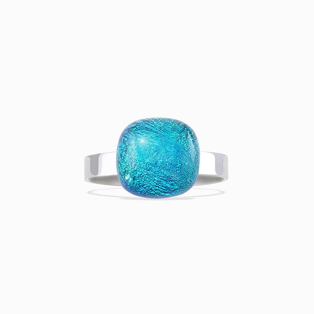RING VERT DE BLEU ~ TEAL | SQUIRCLE | REFLET[proRING VERT DE BLEU ~ TEALduct_vendor]MicrocosmosPRODUCT INFORMATION

Exclusive Microcosmoses Glass Reflet™
Base: Stainless Steel 
Bead size length: 12~14 mm / 0.47"~0.55" |  width: 12~14 mm / 0.47"~0.55"


Free GiRINGS GLASS REFLET